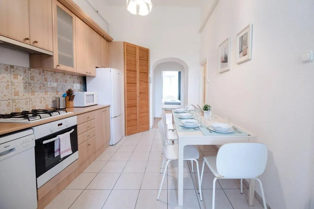 Excellent Central Location Lovely Home With Ac Budapest 0*,